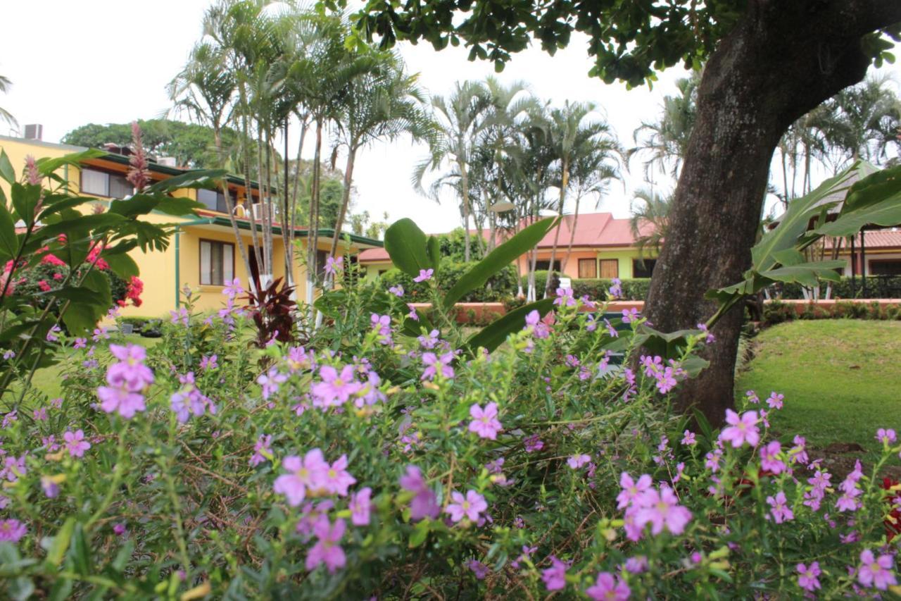 Hotel Bristol Aeropuerto Alajuela Exterior photo